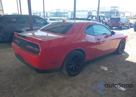 2015 Dodge Challenger Srt 392 z USA, uszkodzony, nr VIN 2C3CDZDJ0FH715152